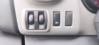 NISSAN NV300 usata, con Monitoraggio pressione pneumatici