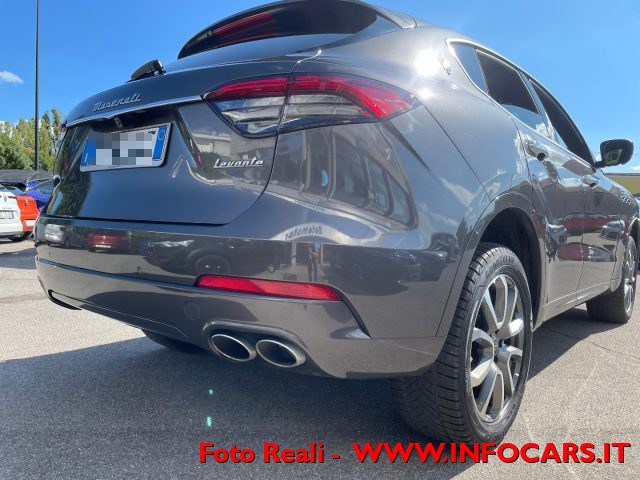 MASERATI Levante usata, con Sensore di luce