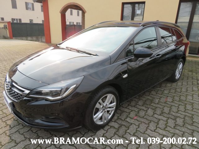 OPEL Astra usata, con Airbag