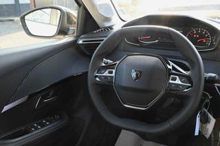 PEUGEOT 208 usata, con Sedile posteriore sdoppiato