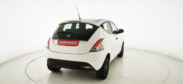 LANCIA Ypsilon usata, con Isofix