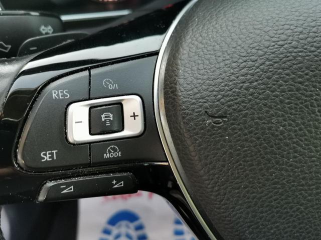 VOLKSWAGEN Passat Variant usata, con Controllo trazione