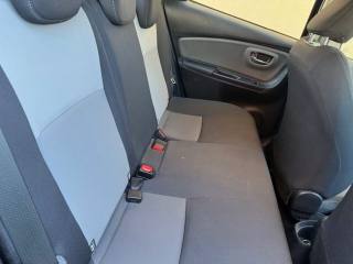 TOYOTA Yaris usata, con Servosterzo
