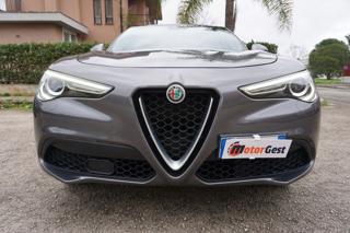 ALFA ROMEO Stelvio usata, con Sensore di luce