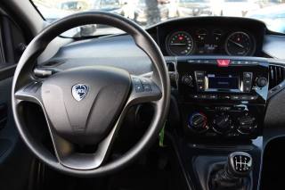 LANCIA Ypsilon usata, con ESP