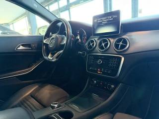 MERCEDES-BENZ CLA 220 usata, con Lettore CD