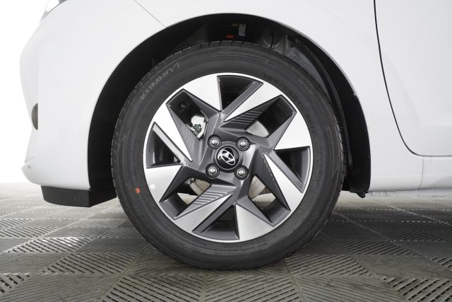 HYUNDAI i10 usata 8