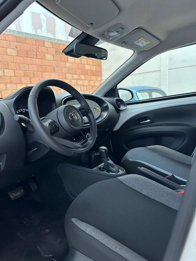TOYOTA Aygo X usata, con Boardcomputer