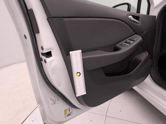 RENAULT Clio usata, con Riconoscimento dei segnali stradali