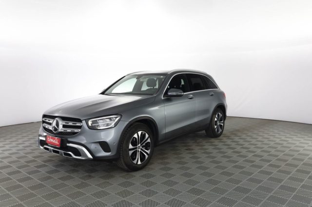 MERCEDES-BENZ CLA usata 0