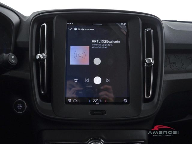 VOLVO XC40 usata 12