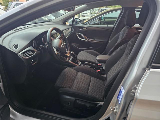 OPEL Astra usata, con Autoradio