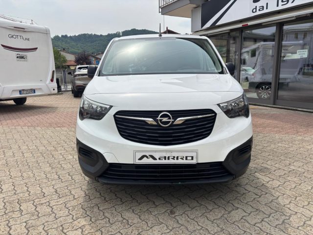 OPEL Combo usata, con Airbag