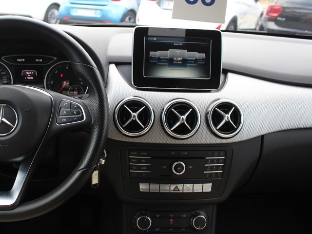 MERCEDES-BENZ B 180 usata, con USB