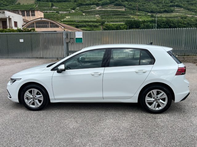 VOLKSWAGEN Golf usata, con Autoradio