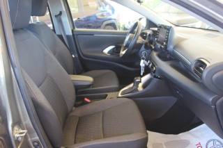 TOYOTA Yaris usata, con Cruise Control