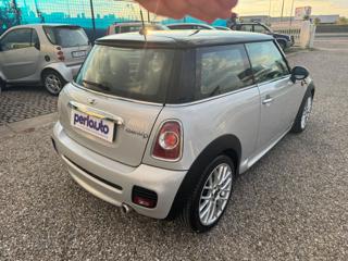 MINI Cooper D usata, con Autoradio
