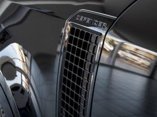 LAND ROVER Defender usata, con Fari LED