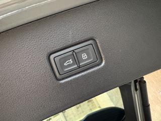 AUDI Q5 usata, con Autoradio digitale