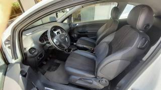 OPEL Corsa usata, con Controllo trazione