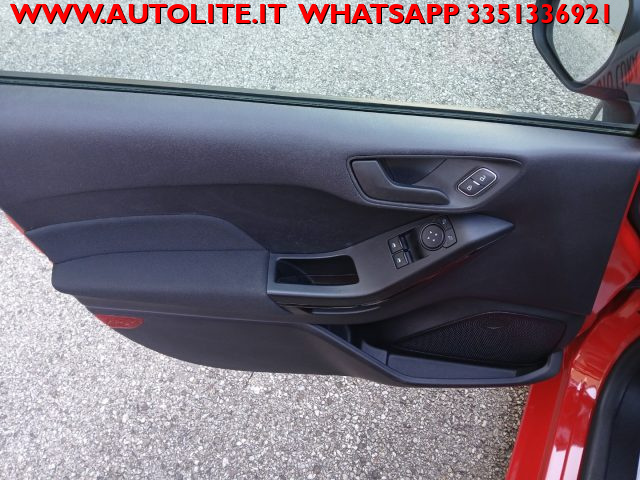 FORD Fiesta usata, con ESP