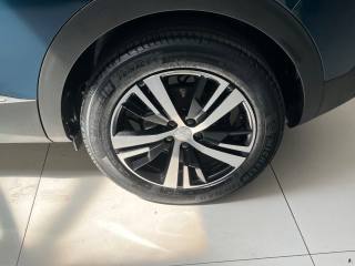 PEUGEOT 3008 usata, con Sensore di luce