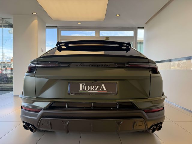 LAMBORGHINI Urus usata, con Servosterzo