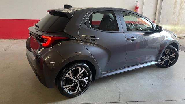TOYOTA Yaris usata, con Airbag