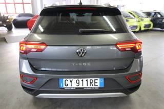 VOLKSWAGEN T-Roc usata, con Autoradio