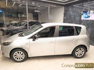 RENAULT Scenic usata, con Cerchi in lega