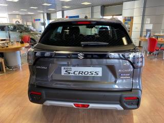 SUZUKI S-Cross usata, con Climatizzatore