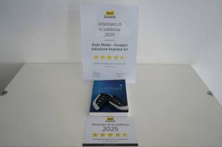 BMW 120 usata, con Autoradio digitale