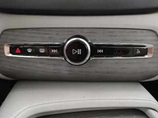 VOLVO XC90 usata, con Sedile posteriore sdoppiato