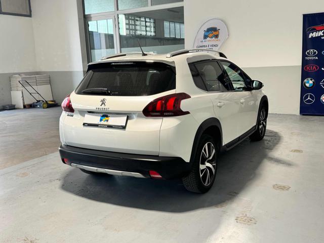PEUGEOT 2008 usata, con Autoradio