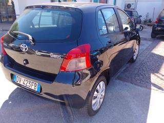 TOYOTA Yaris usata, con Airbag Passeggero