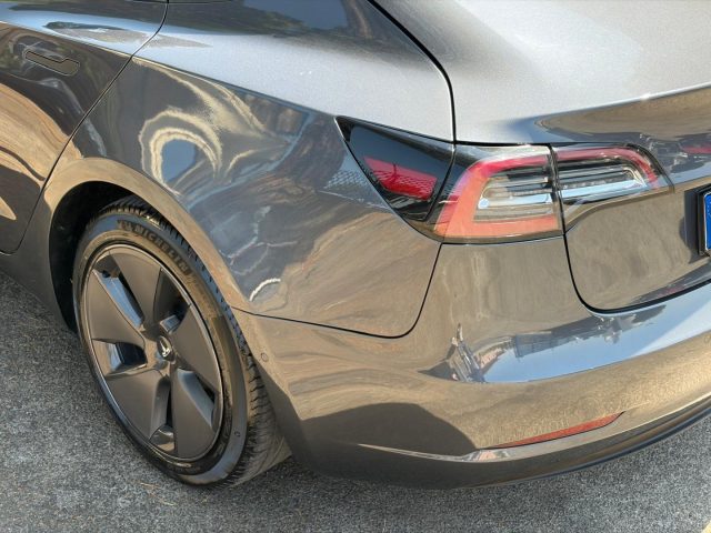 TESLA Model 3 usata, con Boardcomputer