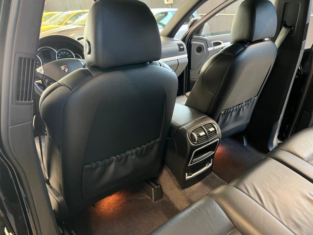 PORSCHE Cayenne usata 19