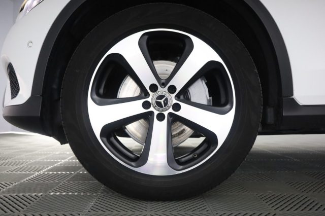 MERCEDES-BENZ GLC 220 usata 9