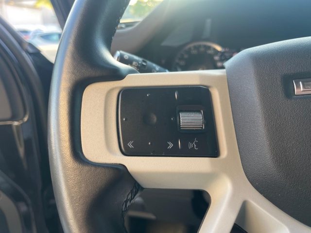 LAND ROVER Defender usata, con Sospensioni pneumatiche