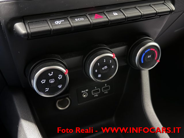 RENAULT Clio usata, con Luci diurne LED