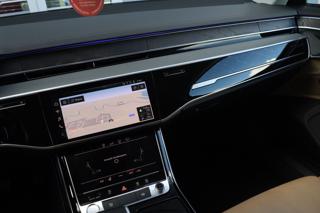 AUDI A8 usata, con Leve al volante