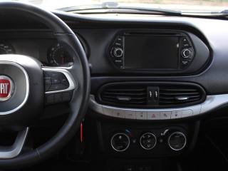 FIAT Tipo usata, con USB