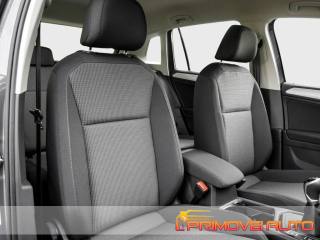 VOLKSWAGEN Tiguan usata, con Autoradio