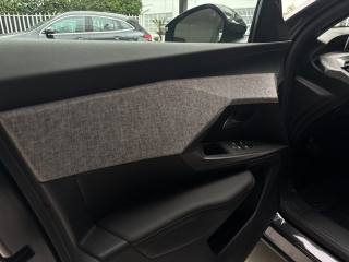 PEUGEOT 3008 usata, con Fari Xenon