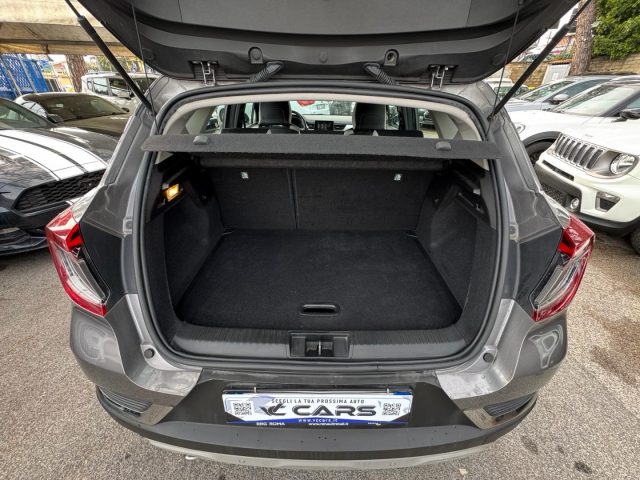 RENAULT Captur usata, con Fari LED