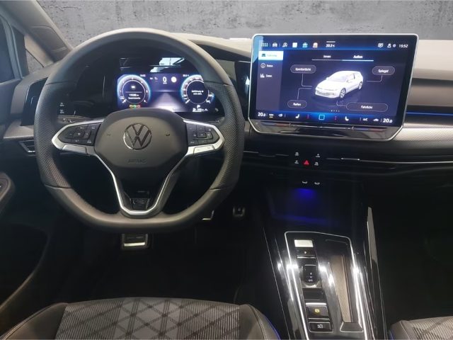 VOLKSWAGEN Golf usata, con Boardcomputer