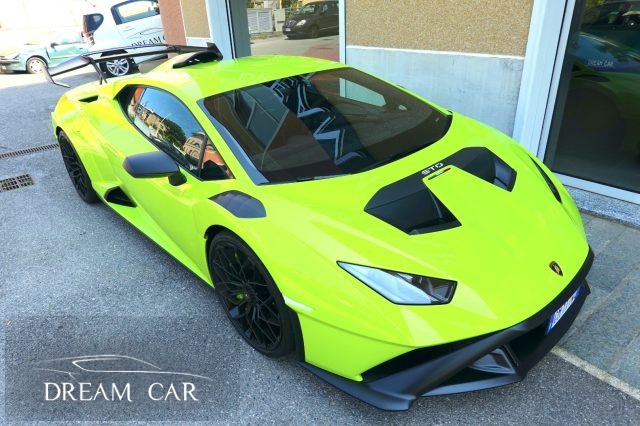 LAMBORGHINI Huracan usata, con Autoradio