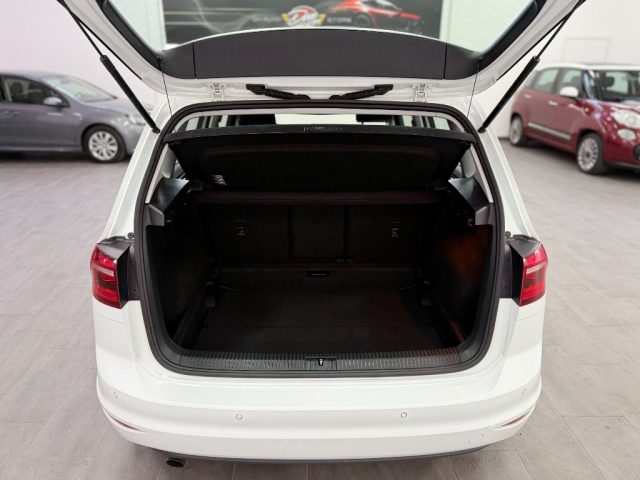 VOLKSWAGEN Golf Sportsvan usata, con Controllo trazione