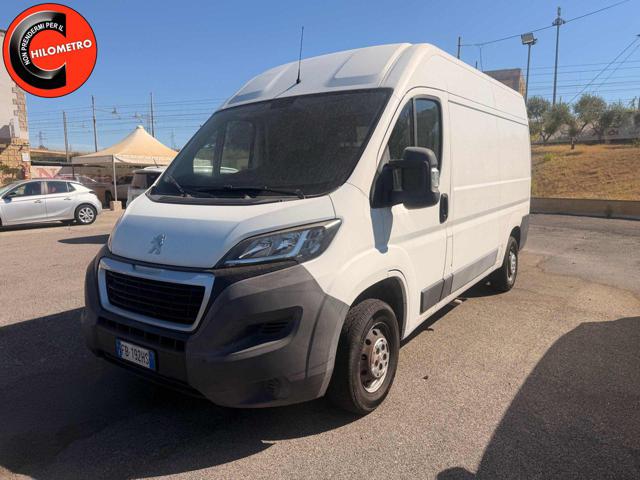 PEUGEOT Boxer usata, con ABS
