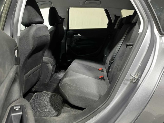 PEUGEOT 308 usata, con Servosterzo